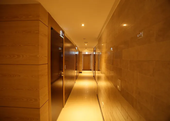 Hotel Mido Myeongdong Seúl
