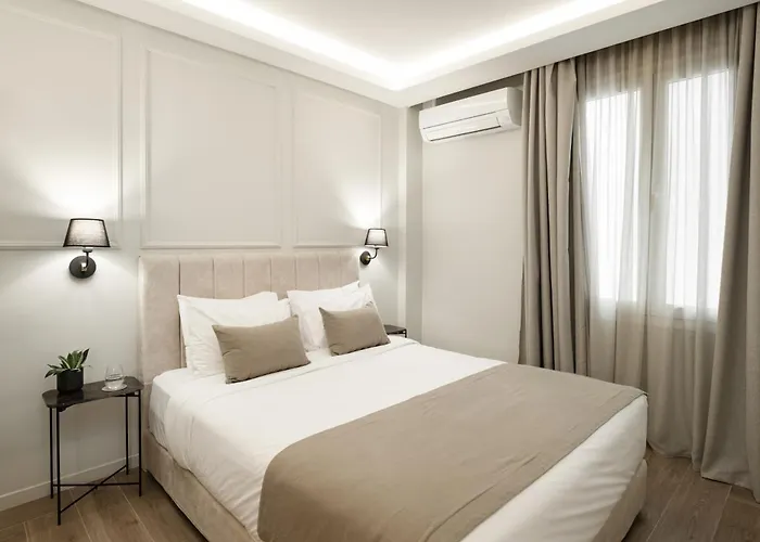 ASTIKON Xenofontos Suites Atenas
