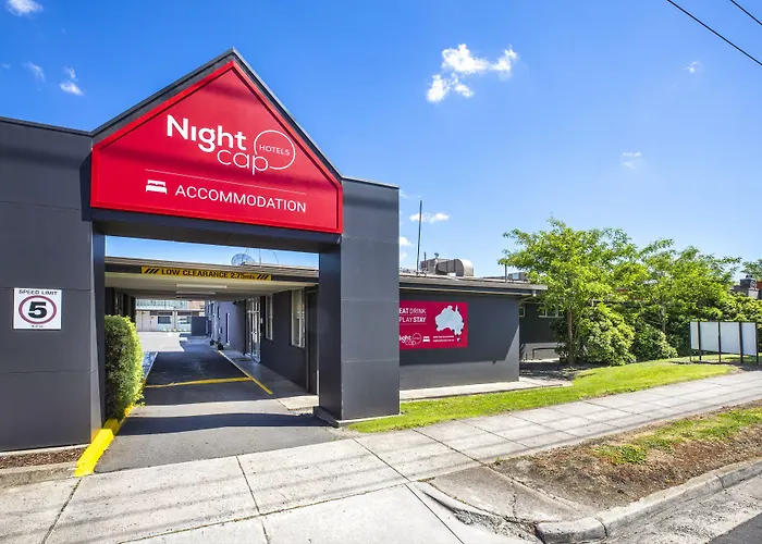 Nightcap At Sandbelt Hotel Moorabbin