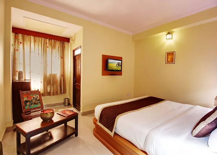 Hotel Jaisingh Palace Jaipur