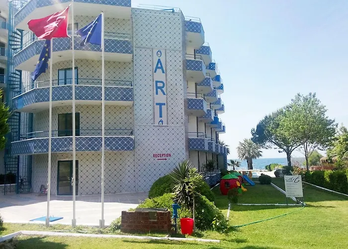 Art Hotel Güzelçamlı