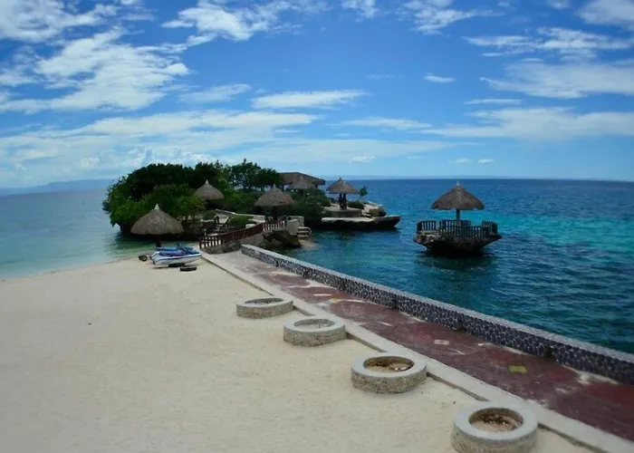 Mangodlong Rock Resort Cebu