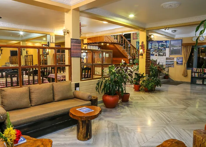 Hotel Silver Oaks Inn Pokhara