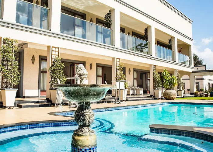 Inn And Out Plus Craighall Johannesburg