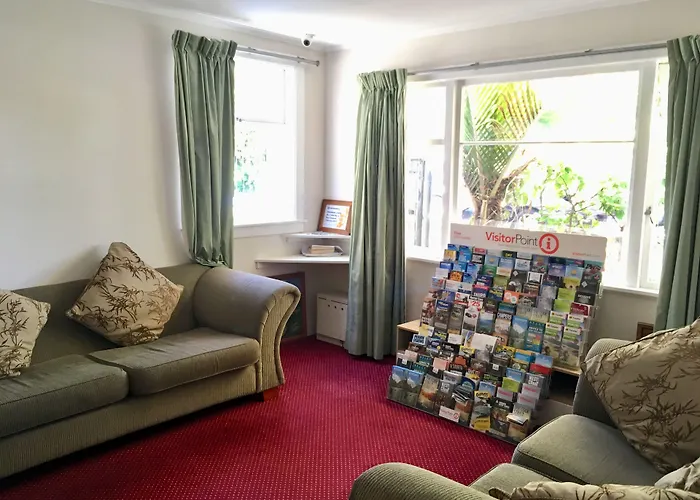Hotel Freemans Backpackers Auckland