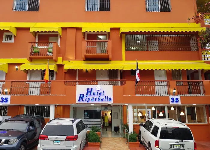 Hotel Riparbella Santo Domingo