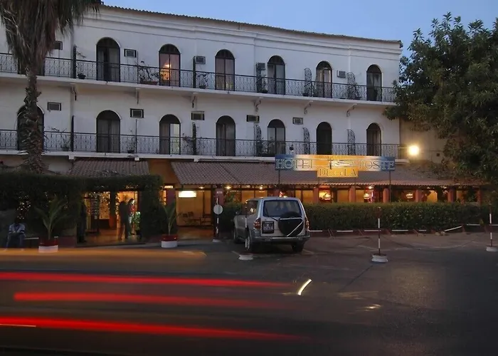 Hotel De La Poste Saint-Louis