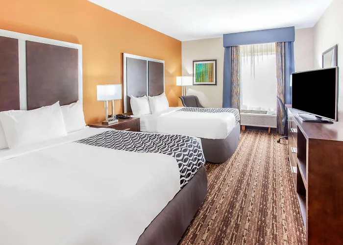 La Quinta By Wyndham Gonzales Tx Hotel