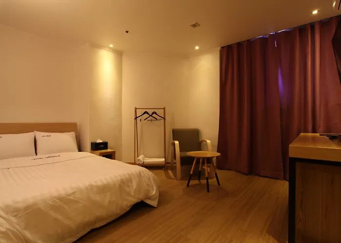 Hotel Violet Goyang