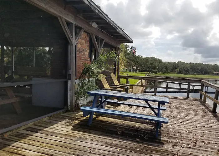 Lakeside Inn And Cafe Saint Cloud