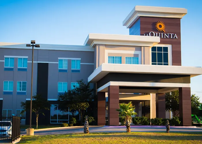 La Quinta By Wyndham Karnes City - Kenedy