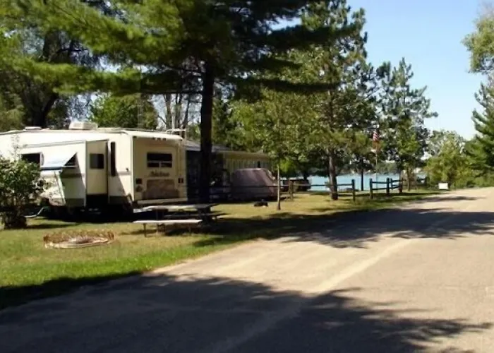 Twin Mills Rv Resort Howe