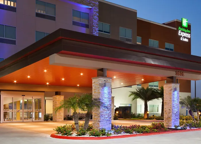 Holiday Inn Express & Suites Edinburg- Mcallen Area By Ihg