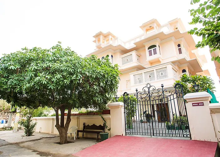 Akshay Niwas Boutique Hotel By Amantra Udaipur