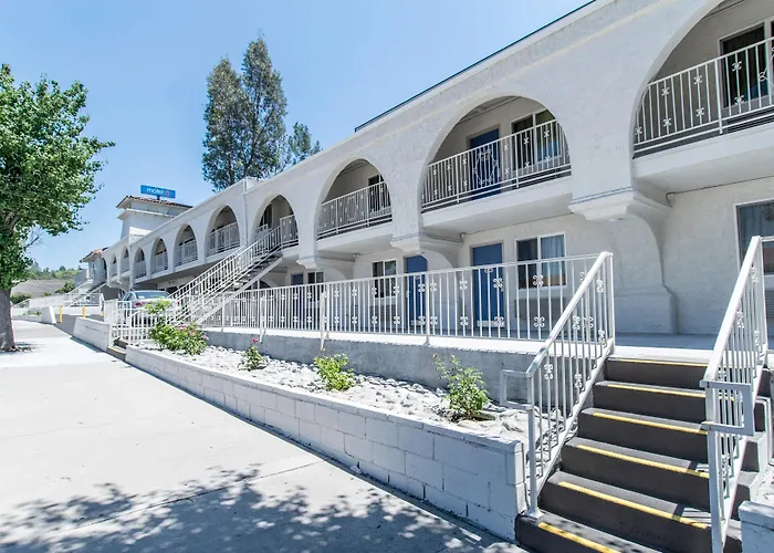 Motel 6-Orange, Ca - Anaheim