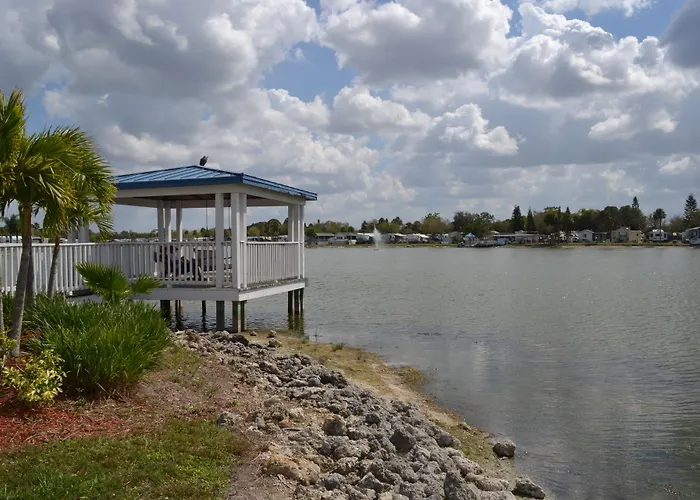 Winter Quarters Encore Manatee Rv Resort Bradenton