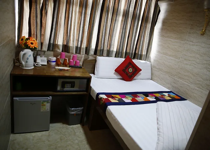 Sandhu Guest House Hong Kong