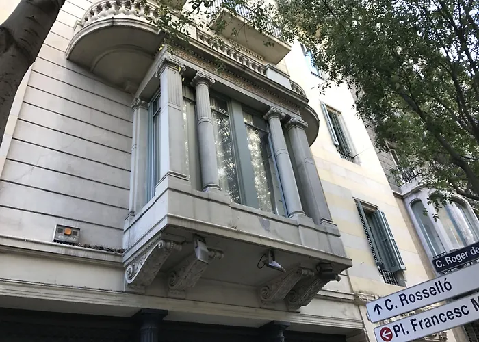 Casa Mathilda Acomodação com café da manhã Barcelona