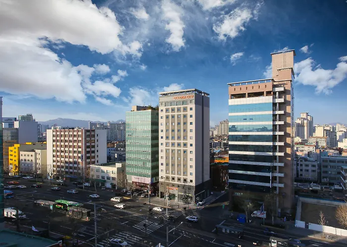 Golden City Hotel Dongdaemun Seúl