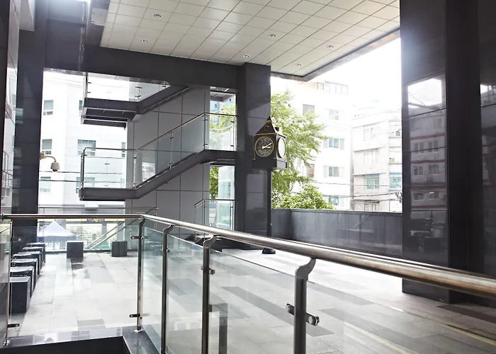 Rainbow Hotel Myeongdong Seoul