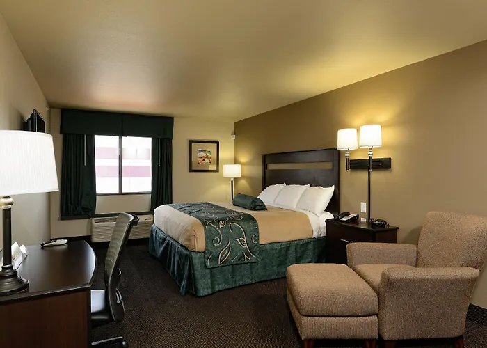 Baymont By Wyndham Glendive Hotel
