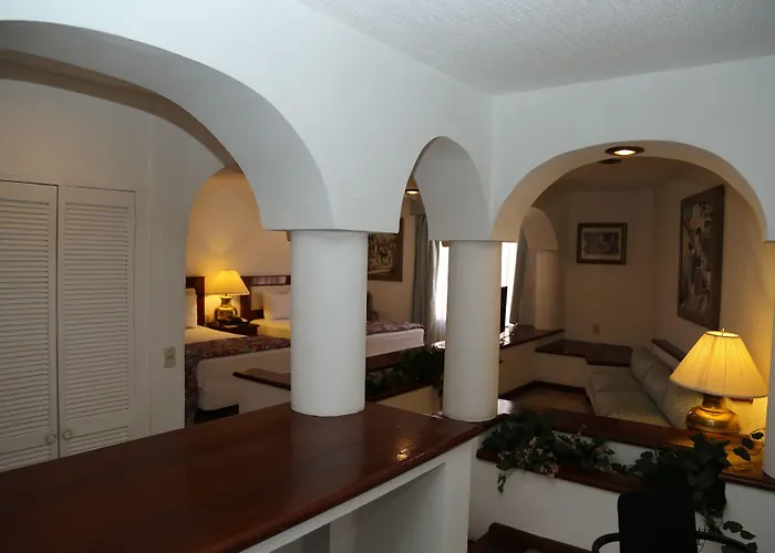 Suites Costa Blanca Cancún