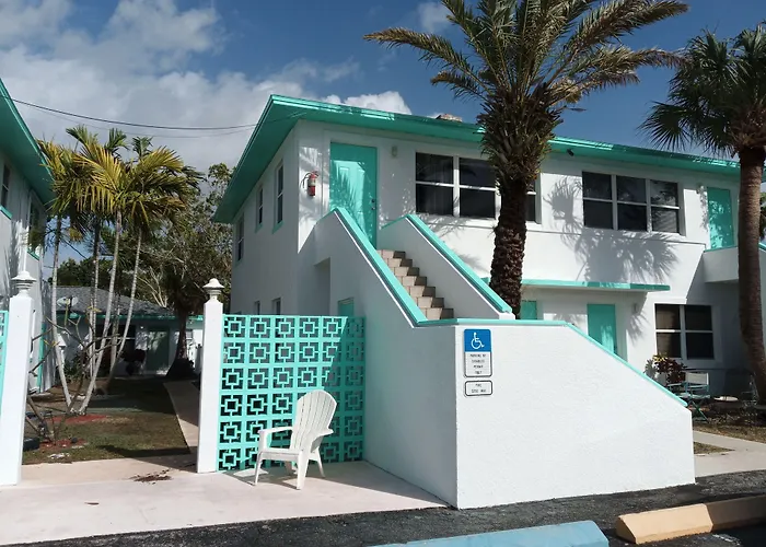 Swashbuckler Motel Treasure Island