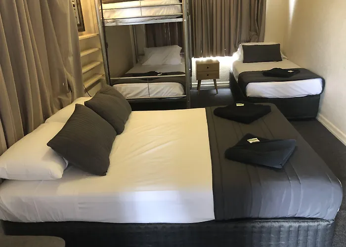Kingsford Riverside Inn Brisbane