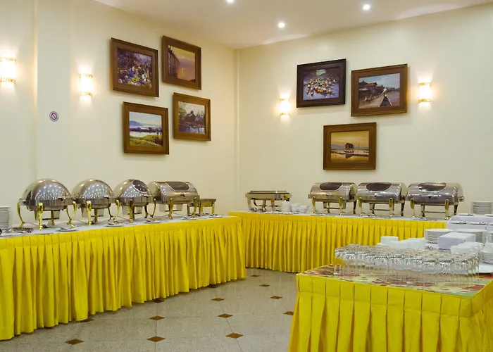 Reno Hotel Yangon