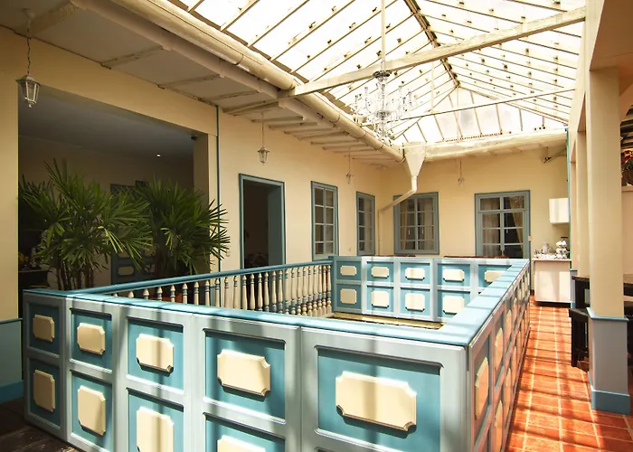 Del Parque Hotel & Suites Cuenca