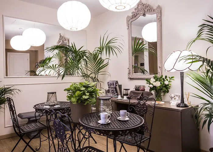 Chic & Town Luxury Rooms Piazza Di Spagna Roma