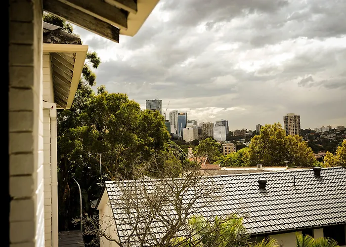 Carnarvon Lodge Kirribilli, Sydney