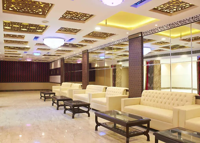 Hotel Waterfall Delhi 