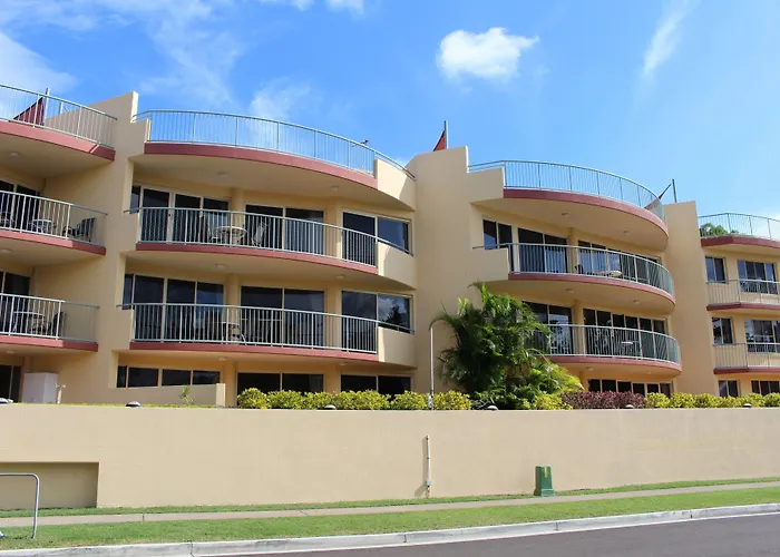 Alexander Beachfront Apartments Hervey Bay
