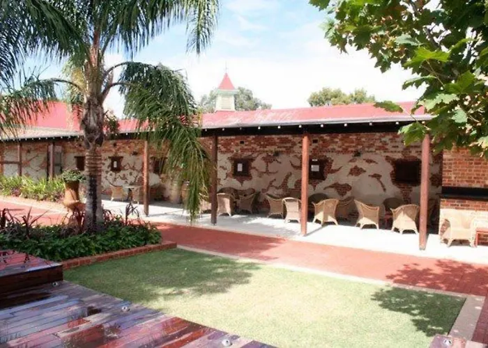 Rose & Crown Hotel Perth