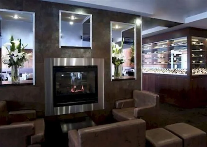 Delany Hotel Newcastle