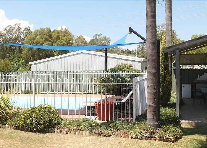 Aalbany Motel Narrabri