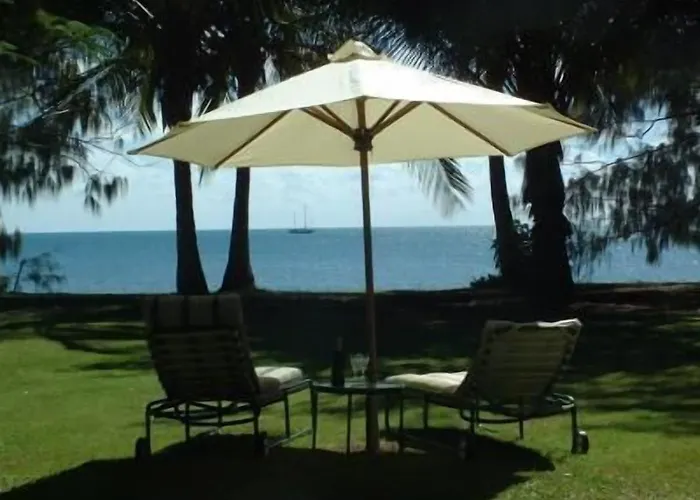 Beachside Holiday Units Bowen