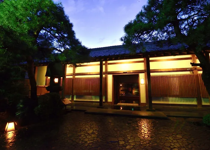 Atami Sekitei Hotel