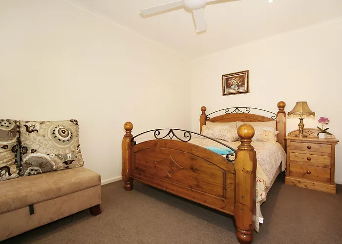 Lisson Holiday Rental Melbourne
