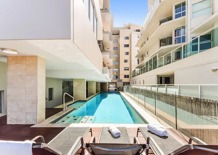 Redvue Holiday Apartments Redcliffe