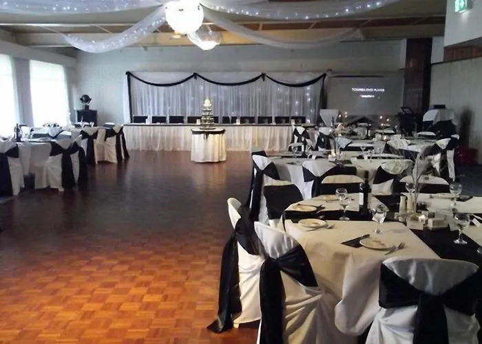 Tenterfield Golf Club Fairways Lodge