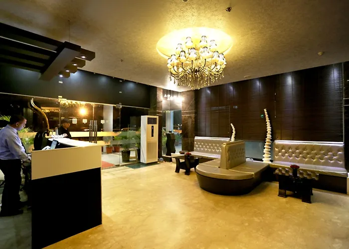 Hotel Oyster Chandigarh