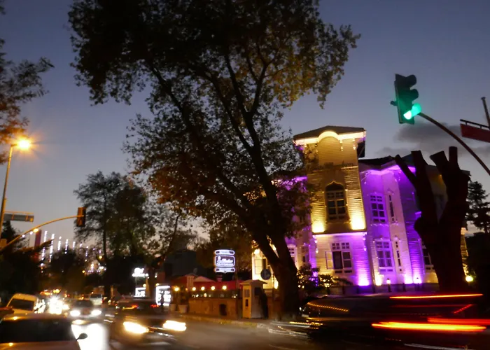 Su Merdum İstanbul