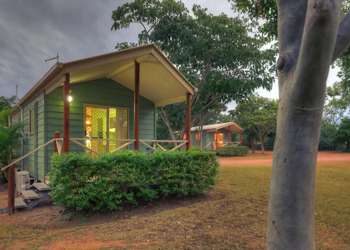 Aussie Outback Oasis Holiday Park Charters Towers
