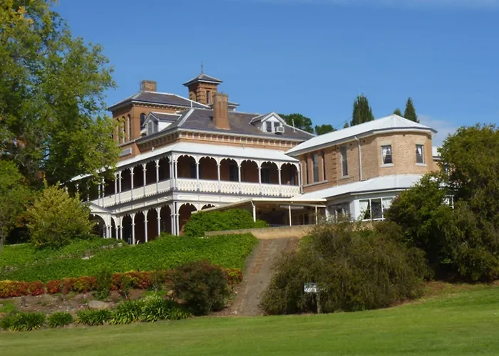 Duntryleague Guesthouse Orange