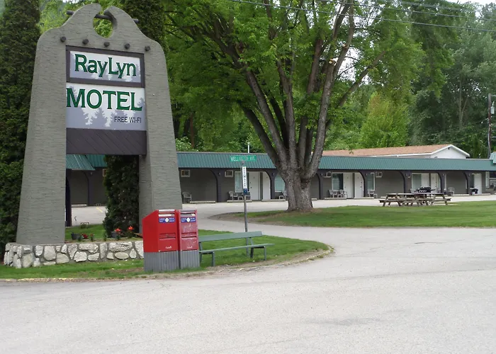 Ray Lyn Motel Trail