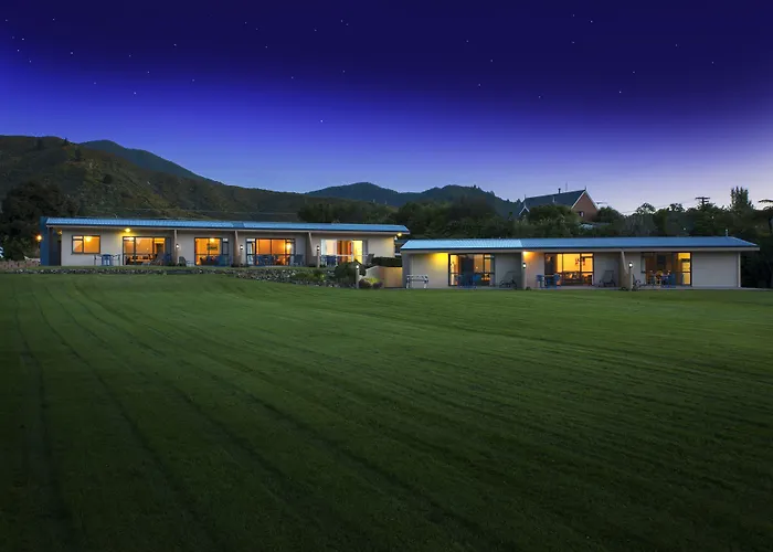 Bay Vista Waterfront Motel Picton
