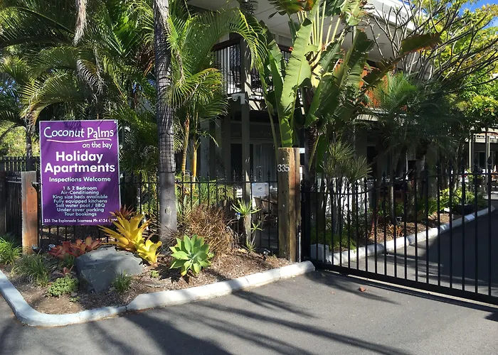Coconut Palms On The Bay Aparthotel Hervey Bay