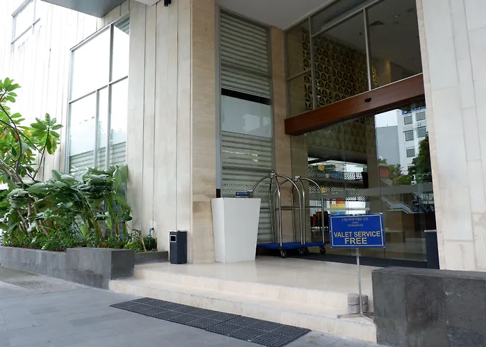 Crown Prince Hotel Surabaya Managed By Midtown Indonesia